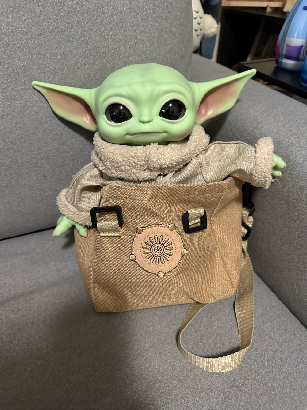 Star Wars The Child Grogu Plush Doll with Satchel The Mandalorian Baby Yoda